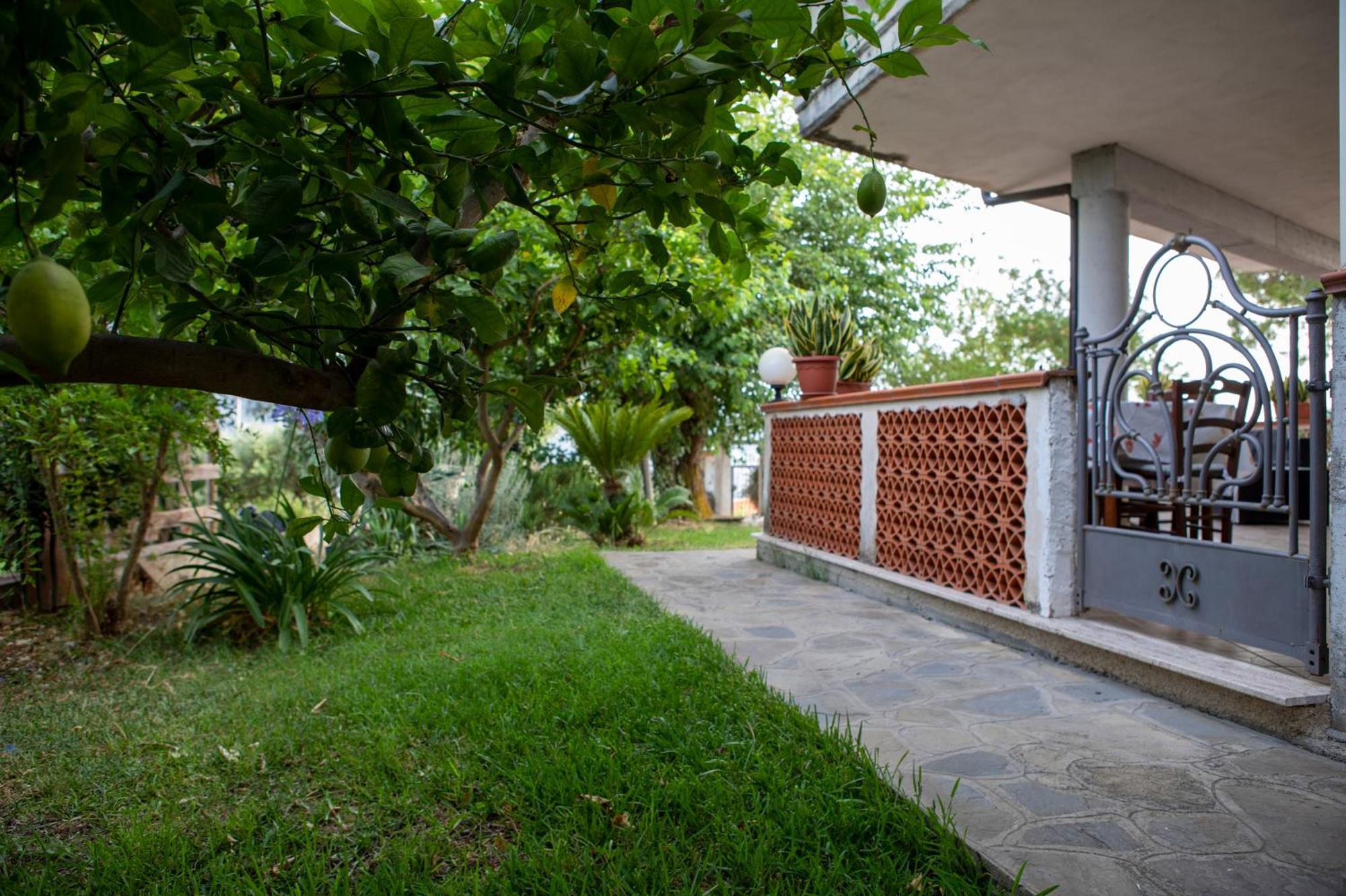 Casa Vacanze Diamante Ogliastro Cilento Exterior foto